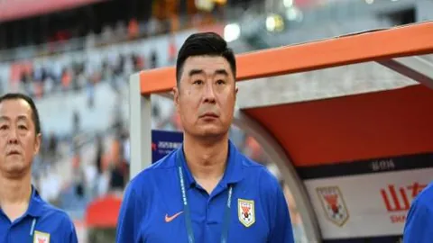 闫晓楠：信心满满迎战扬迪罗巴，金腰带目标暂不急于追求